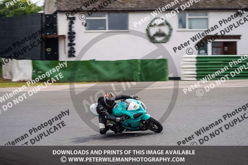 enduro digital images;event digital images;eventdigitalimages;mallory park;mallory park photographs;mallory park trackday;mallory park trackday photographs;no limits trackdays;peter wileman photography;racing digital images;trackday digital images;trackday photos